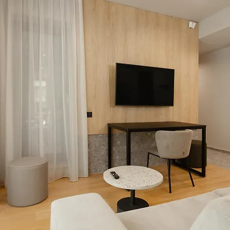 Aparthotel Orion